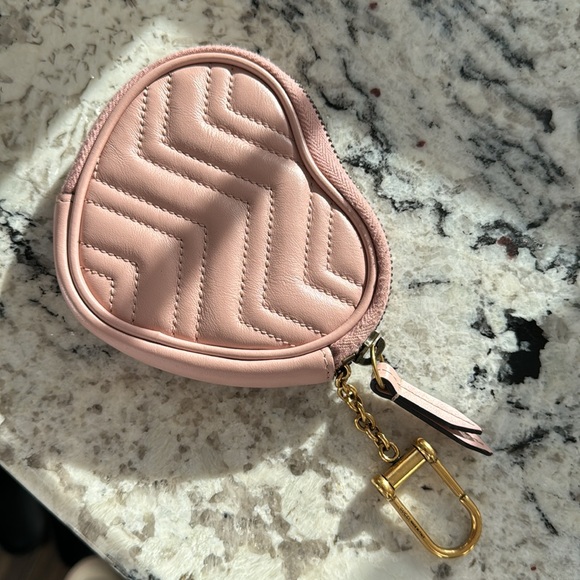 Gucci heart key chain - Picture 2 of 3